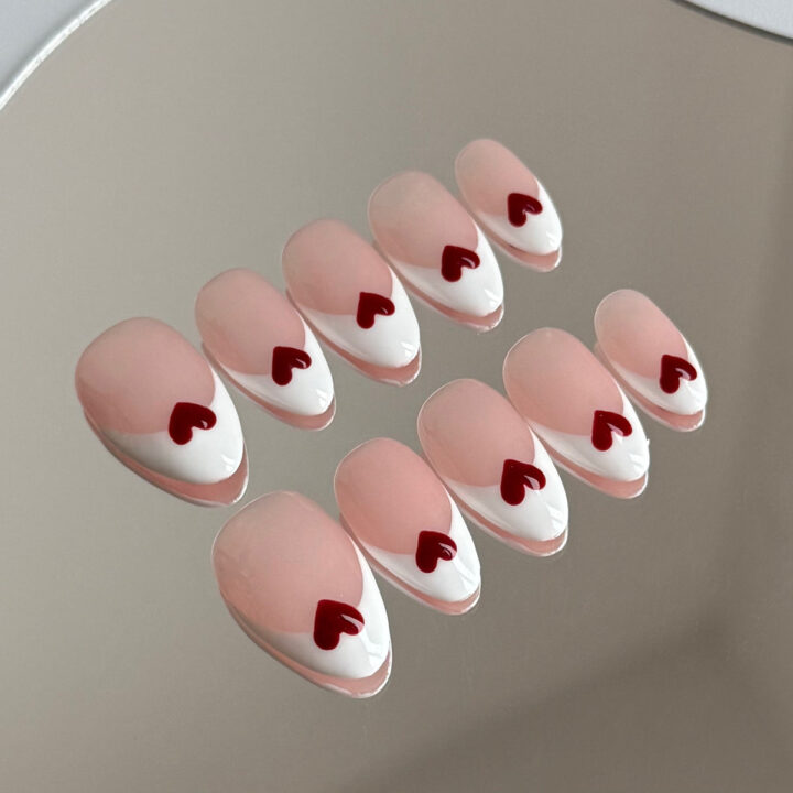 VALENTINE'S DAY 3D PRESS ON NAIL SET
